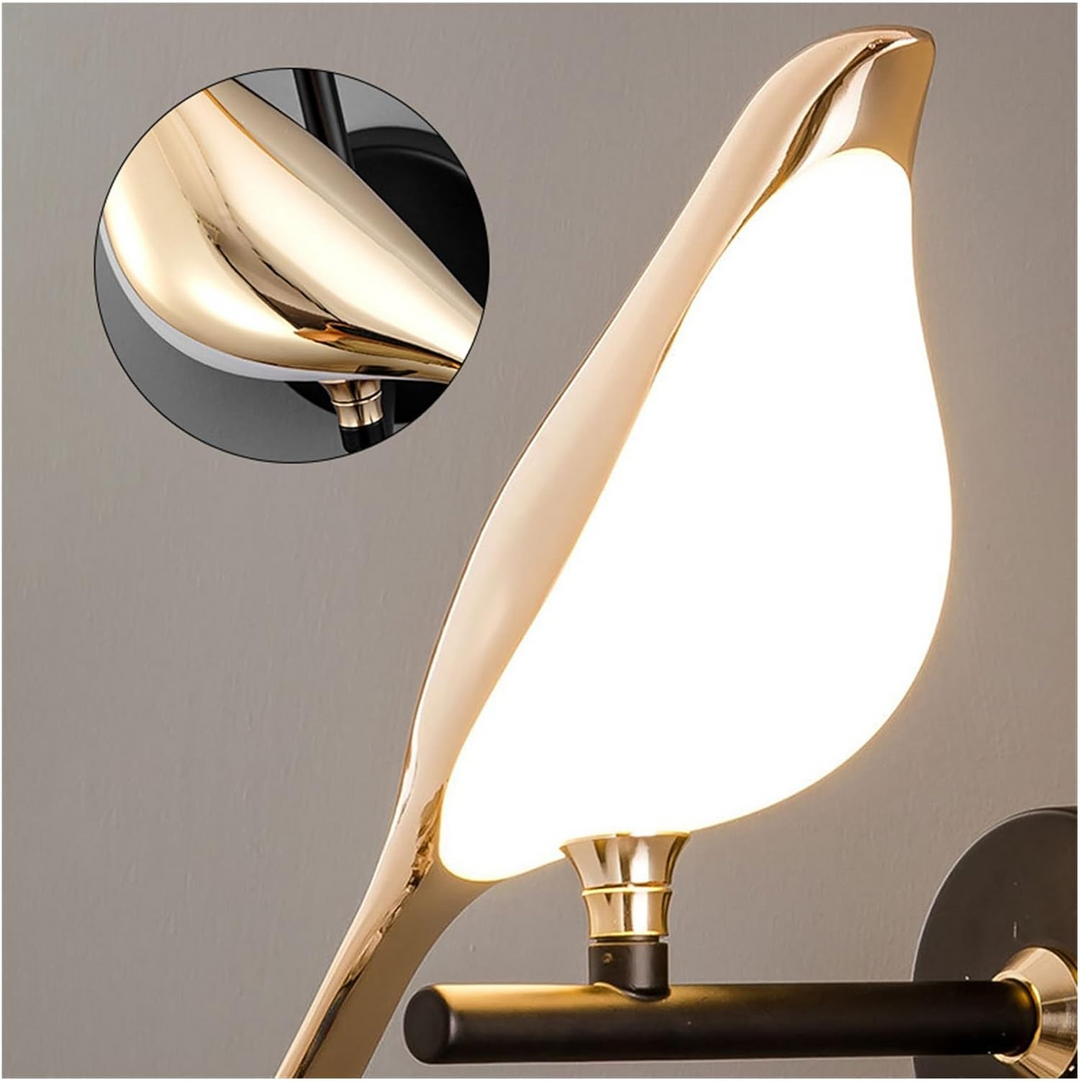 Wandleuchte Vogel aus Acryl | Künstlerische Designlampe für ein modernes Ambiente