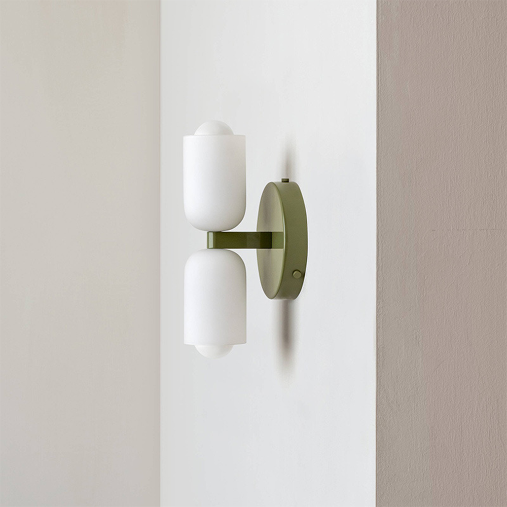 Wandleuchte aus Eisen mit Acrylschirm | Elegante Beleuchtung für modernes Interieur