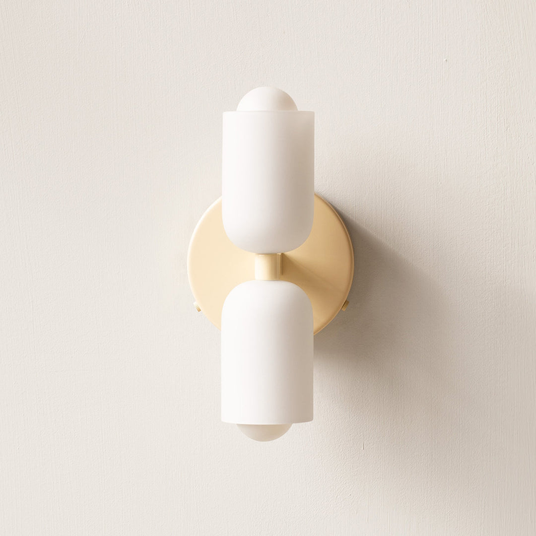Wandleuchte aus Eisen mit Acrylschirm | Elegante Beleuchtung für modernes Interieur