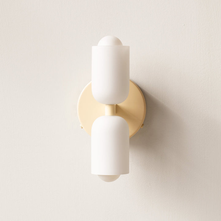 Wandleuchte aus Eisen mit Acrylschirm | Elegante Beleuchtung für modernes Interieur