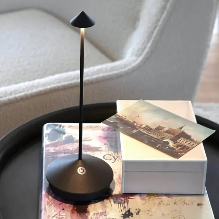 LED Tischlampe | Elegantes dimmbares Design für stilvolle Beleuchtung