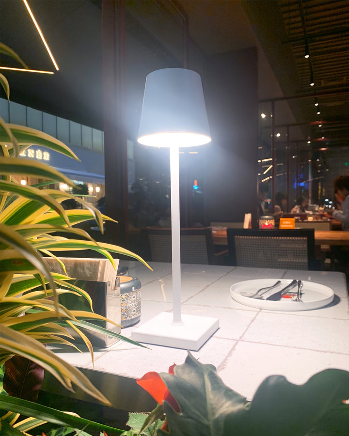 Kompakte LED Tischleuchte
