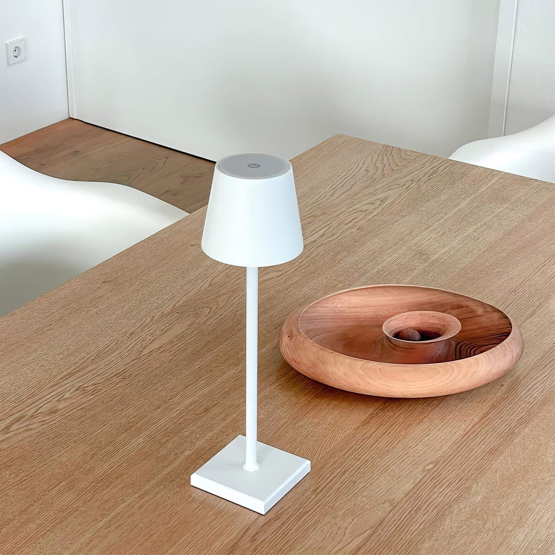 Kompakte LED Tischleuchte