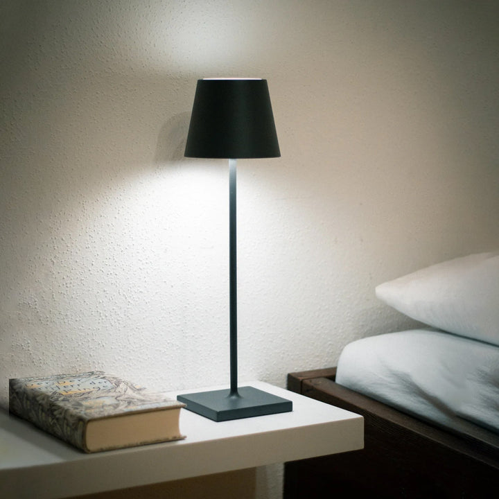 Kompakte LED Tischleuchte
