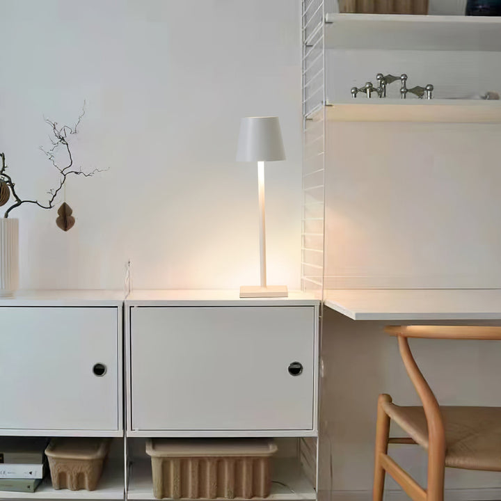 Kompakte LED Tischleuchte