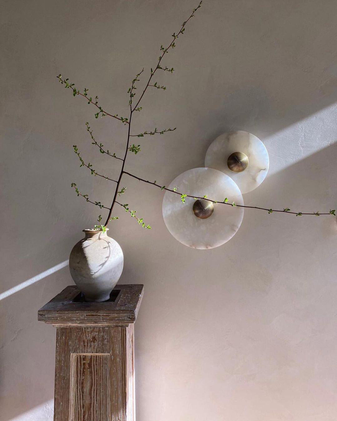 Moderne runde Wandleuchte
