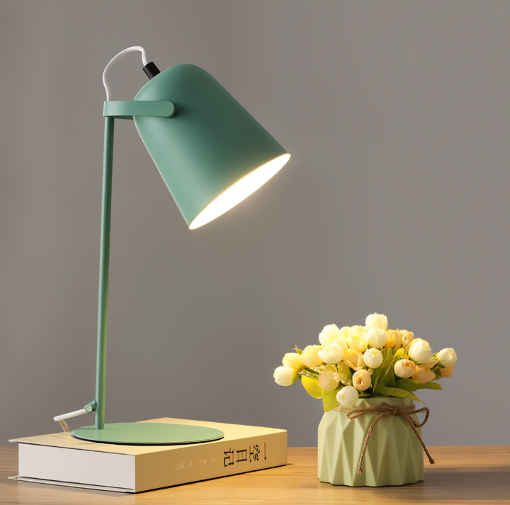 Tischlampe aus Eisen | Verstellbare Schreibtischleuchte für stilvolle Arbeitsbereiche