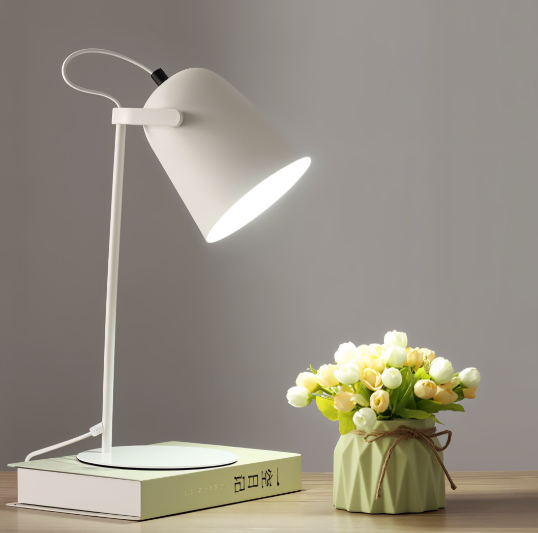 Tischlampe aus Eisen | Verstellbare Schreibtischleuchte für stilvolle Arbeitsbereiche