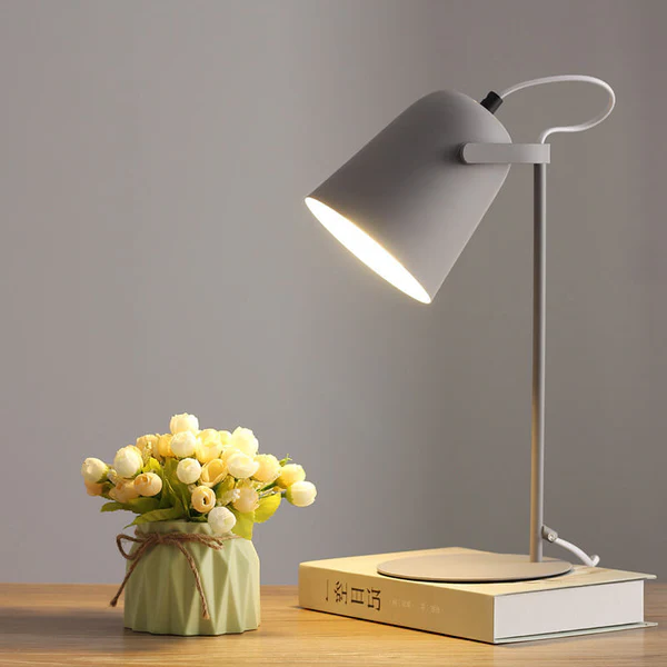 Tischlampe – Kreatives Eimer-Design – Sanfte Beleuchtung in Nordic Macaron Farben
