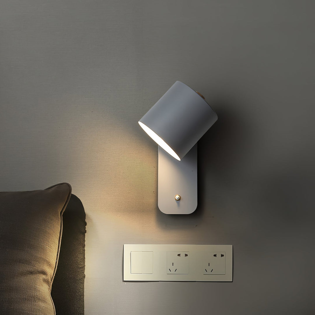 Wandleuchte – Drehbar & Elegant – Moderne Innenbeleuchtung für Wohnräume