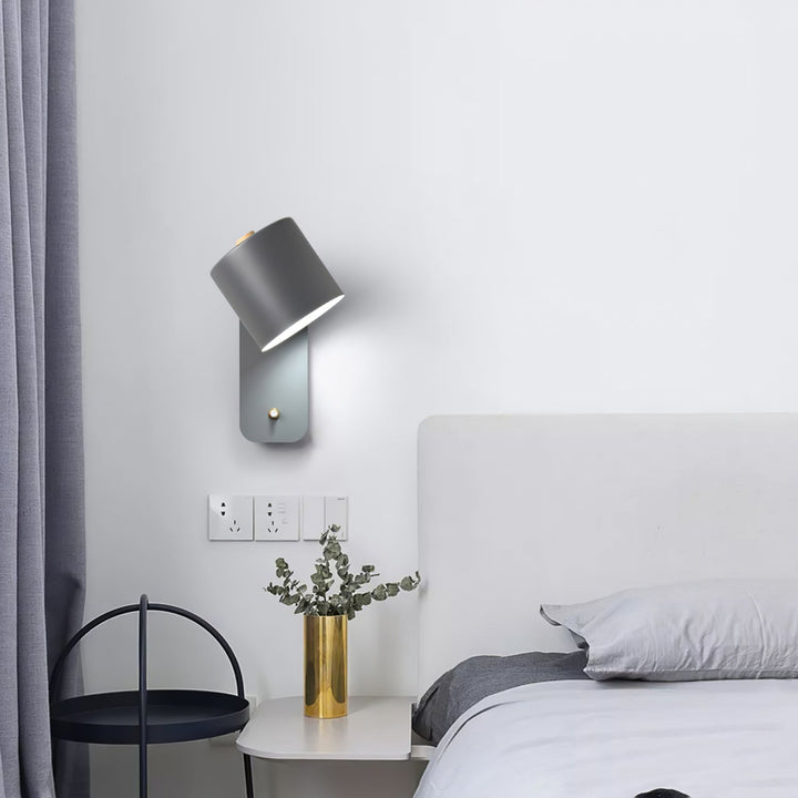 Wandleuchte – Drehbar & Elegant – Moderne Innenbeleuchtung für Wohnräume