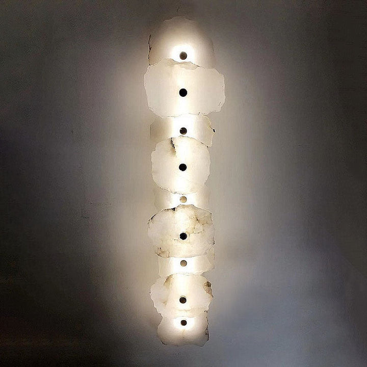 Wandleuchte – Modernes Design aus Lucite & Eisen – Energieeffiziente LED-Beleuchtung für Innenräume